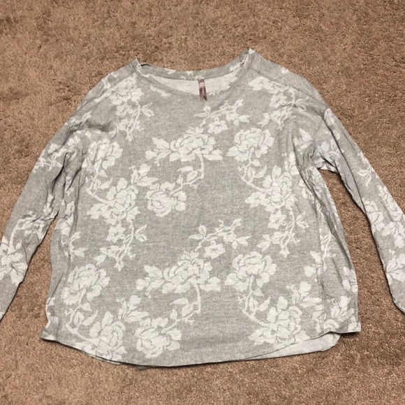 Tops - Blouse Tops - Blouse